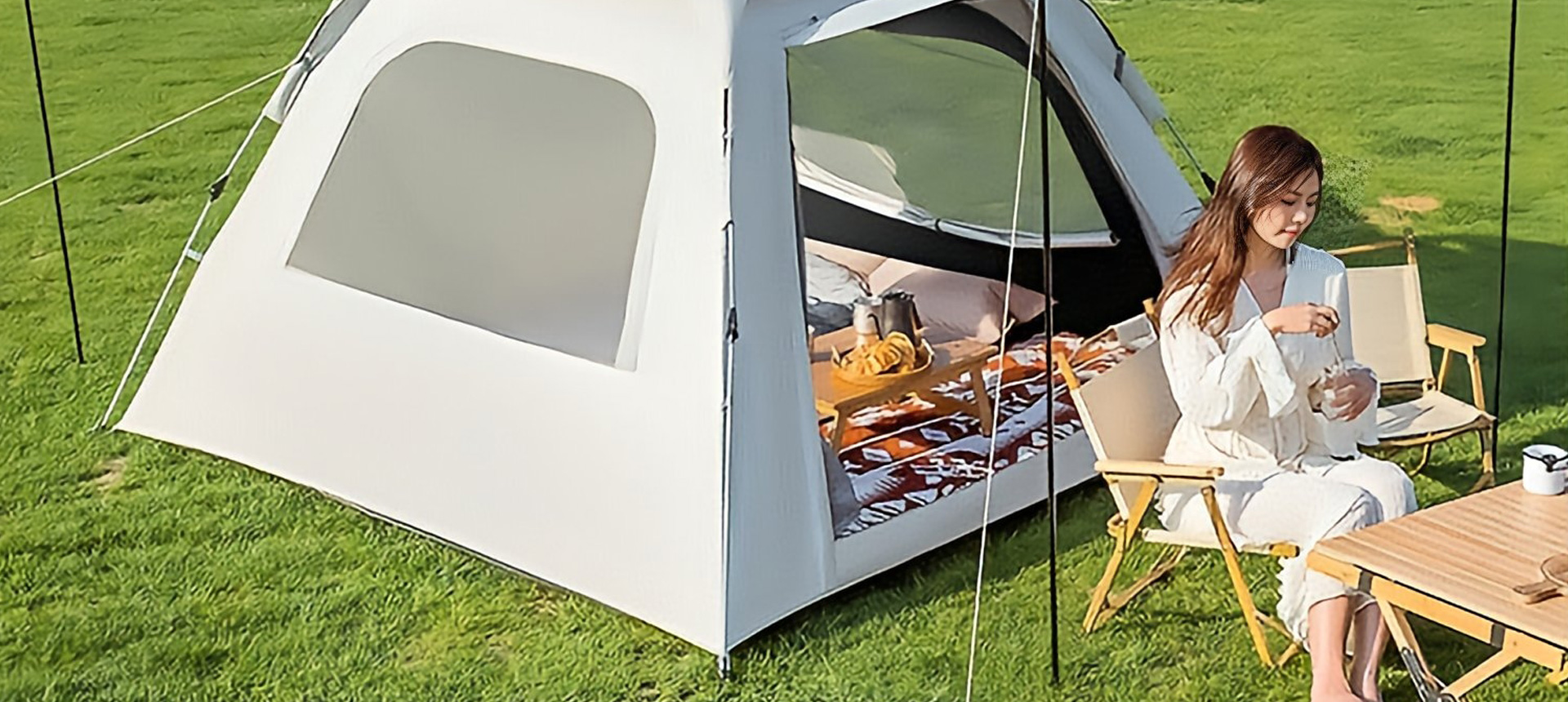 Cort de camping pliabil